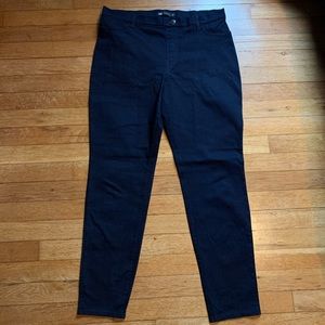 Lee Easy Fit Elastic Jeans
